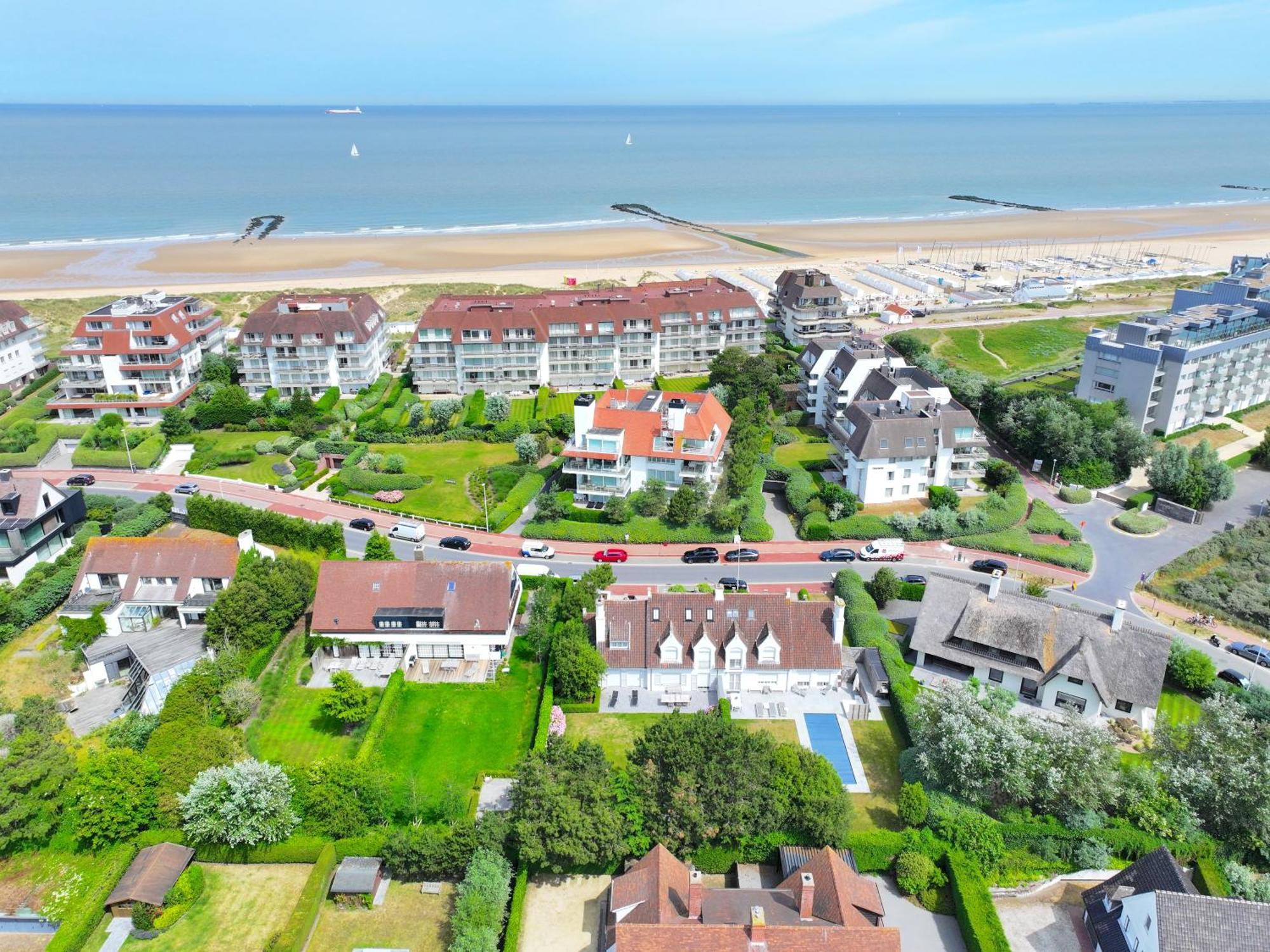 Charming Villa Near The Dunes Of Knokke Le Zoute Eksteriør bilde